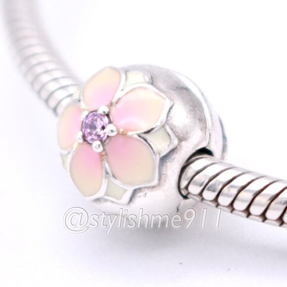 Authentic Pandora Magnolia Bloom Clip - 792078PCZ - Picture 2 of 11